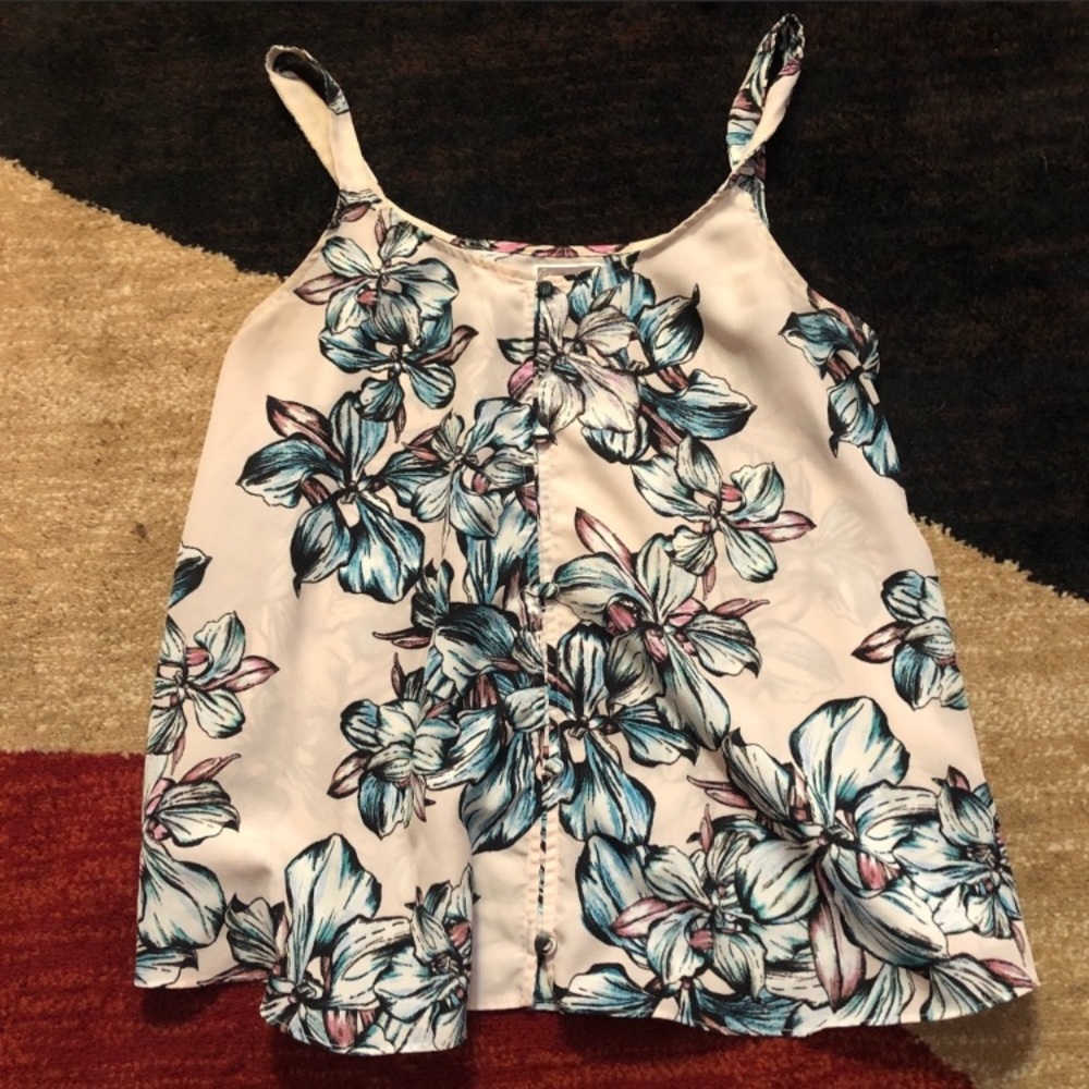 CHELSEA28 Floral Button-Down Tank